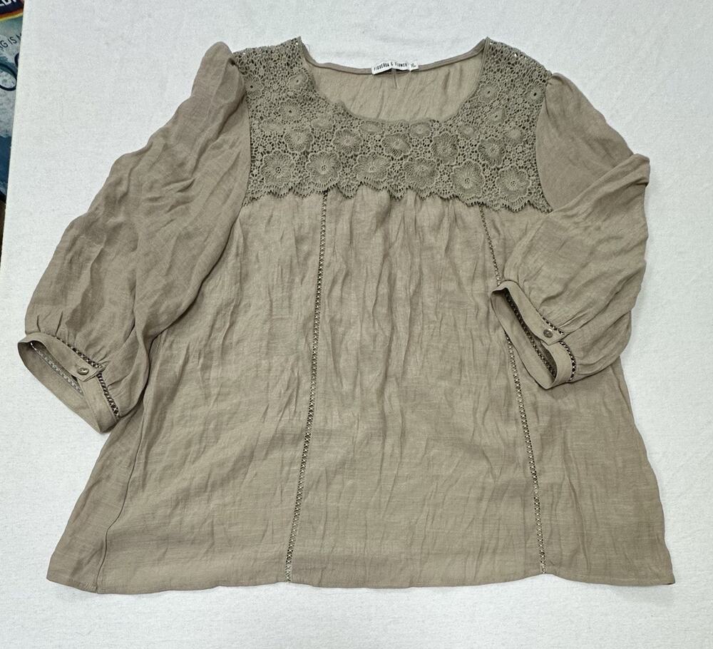 Figueroa & Flower Women’s XL Taupe Crochet Yoke 3/4 Sleeve Blouse Peasant Boho